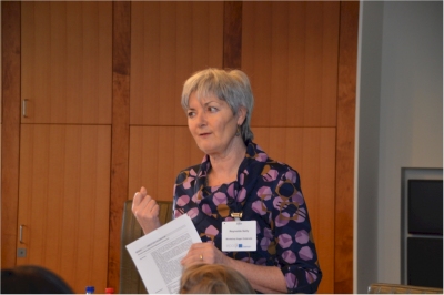 Sally Reynolds from ATiT during the workshop at the Grensverleggers conference (photo courtesy EPOS) Sally Reynolds from ATiT during the workshop at the Grensverleggers conference