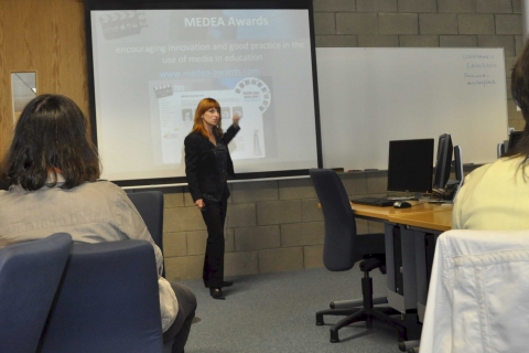 Deborah Arnold introduces the training workshop on animation